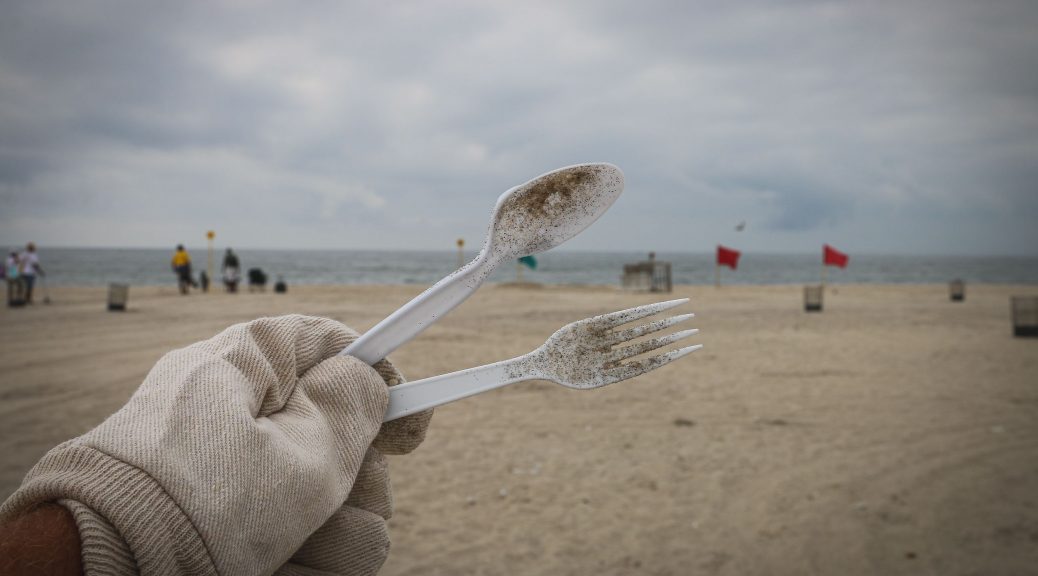 plastic utensils