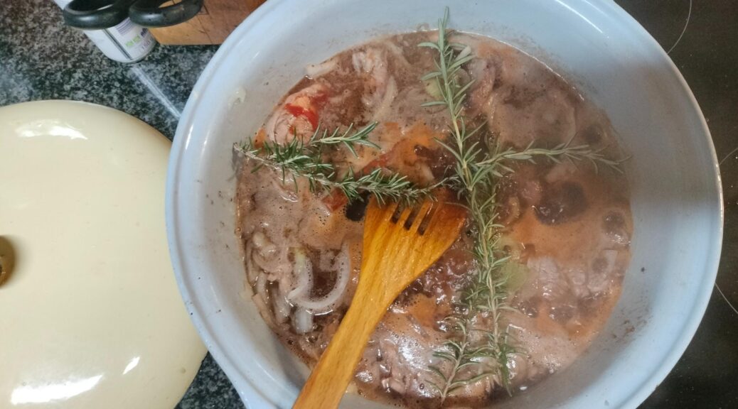 stew in pot
